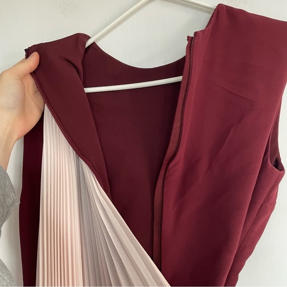 NWT Giada Made in Italy Pleated Mini Dress Red Ombré  Maroon Size 40 - Picture 5 of 11